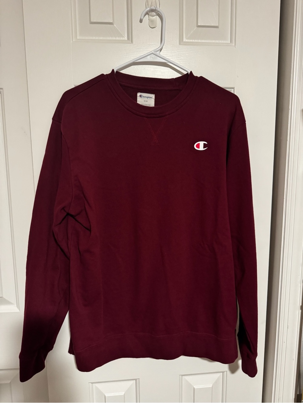 Champion Men's Crewneck Sweatshirt in Burgundy